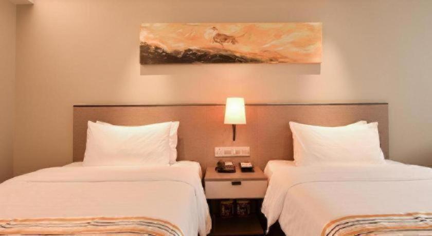 Xujiahui Branch Hotel